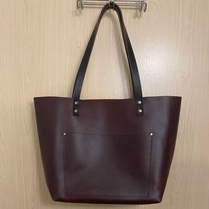 Premium Cognac Classic Tote